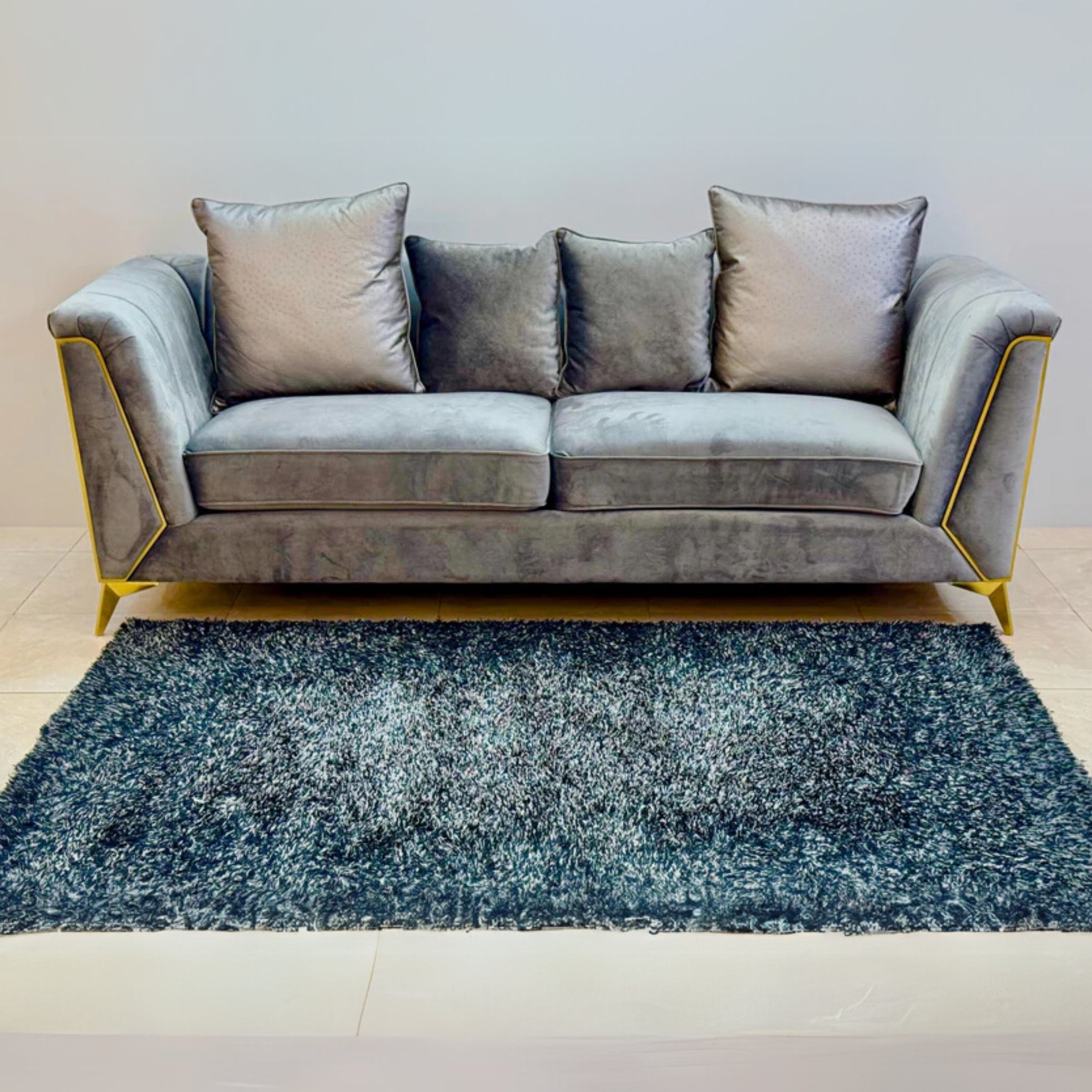 HACKET (3 Seater) | هاكيت (ثلاثة مقاعد)