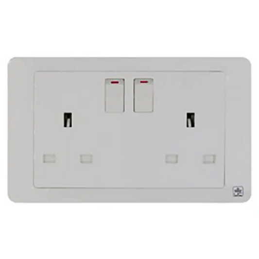 JEWEL WHITE DOUBLE SOCKET | مقبس مزدوج – سلسلة 