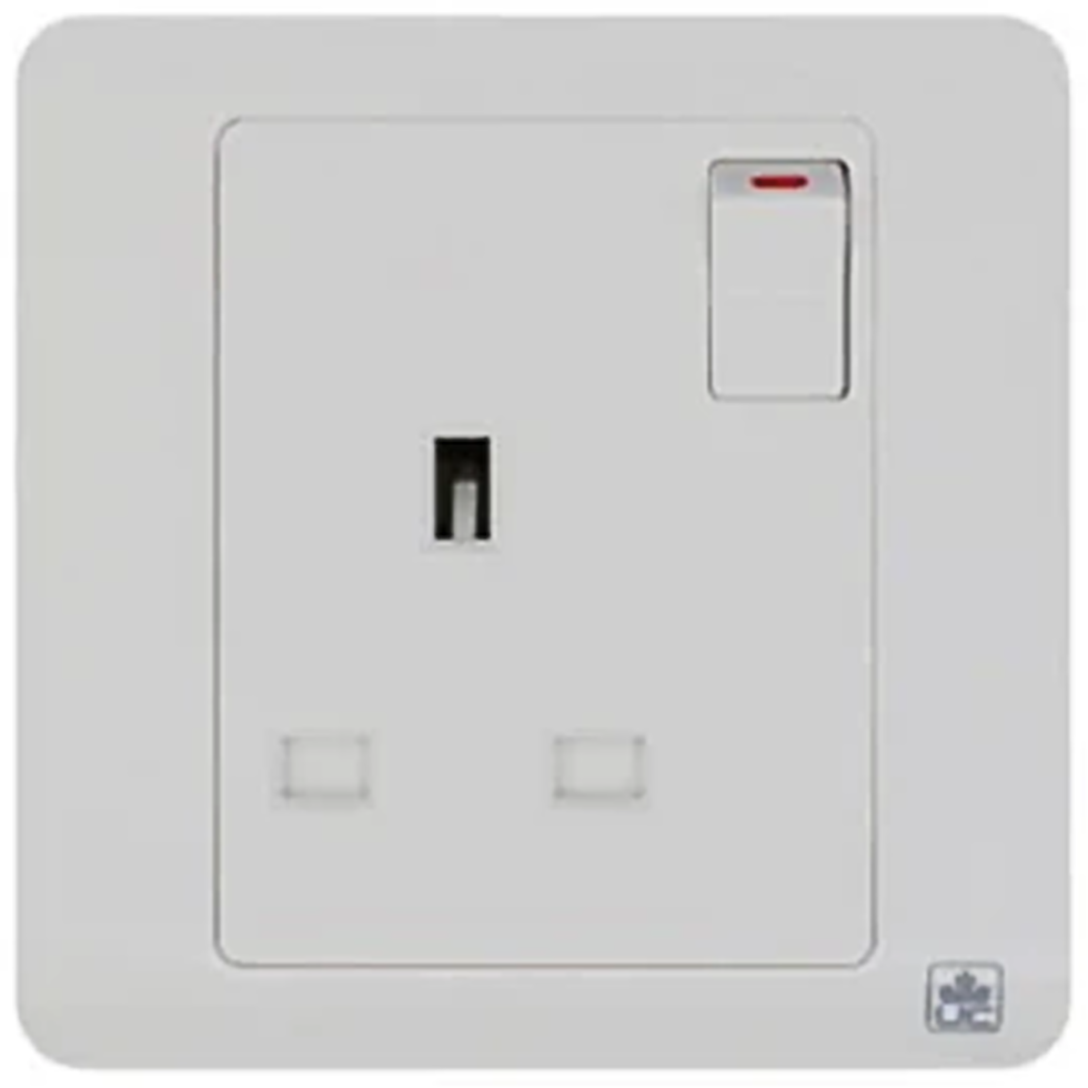 JEWEL WHITE SINGLE SOCKET | مقبس مفرد – سلسلة "جوهرة" – الأبيض